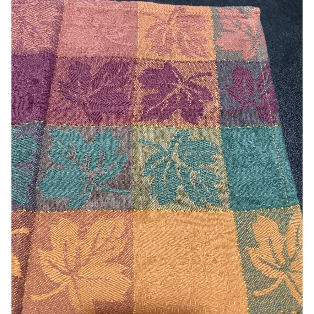 Avon Vintage Autumn Fall Harvest Leaf Tapestry Metallic Orange Green Napkins.